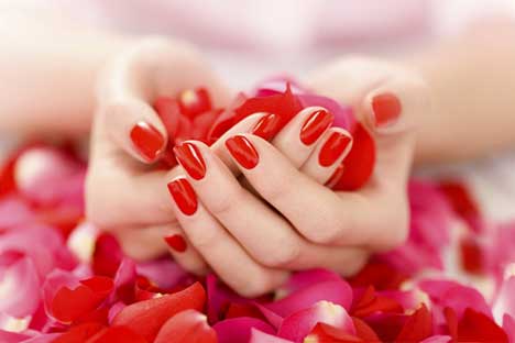 10 Effective Home Remedies to Give You Beautiful Nails