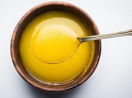 Clarified butter Get Rid For Cracked Nipples in Breast Feeding Mothers