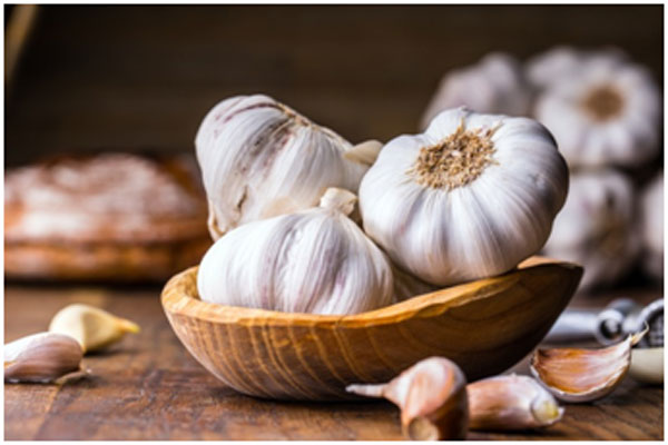 Garlic To Treat Joint Pain And Muscles
