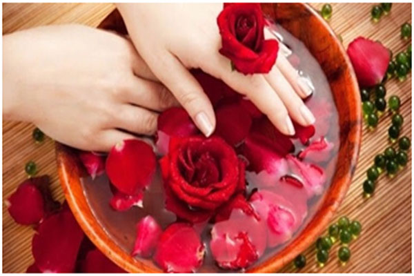Rose water is very effective soothing the sunburns during summers