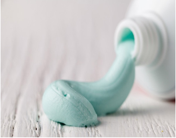 Mint Toothpaste - Home Remedy For Shoe Bite
